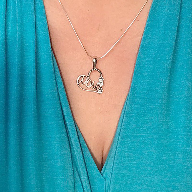 Pawsome Mom Pendant