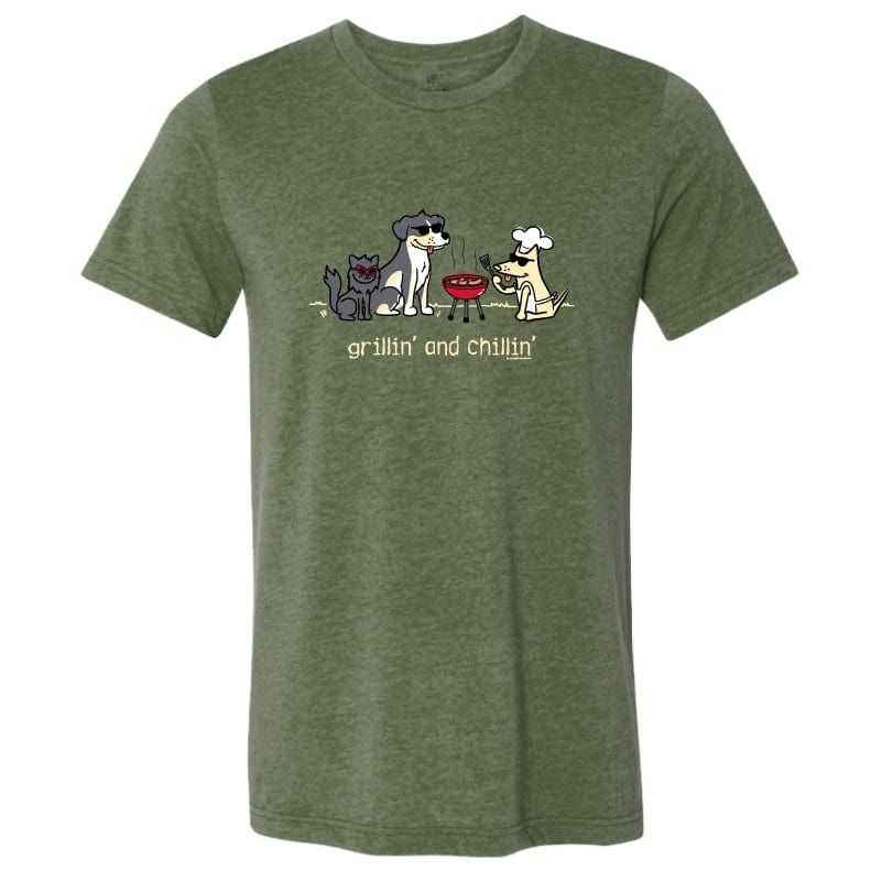 Grillin' And Chillin' - Lightweight Tee