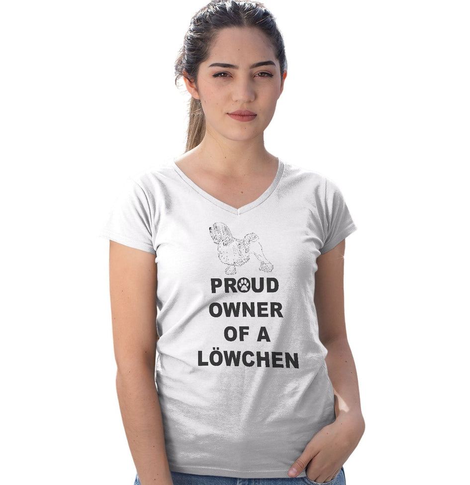 Löwchen Proud Owner - Women's V-Neck T-Shirt